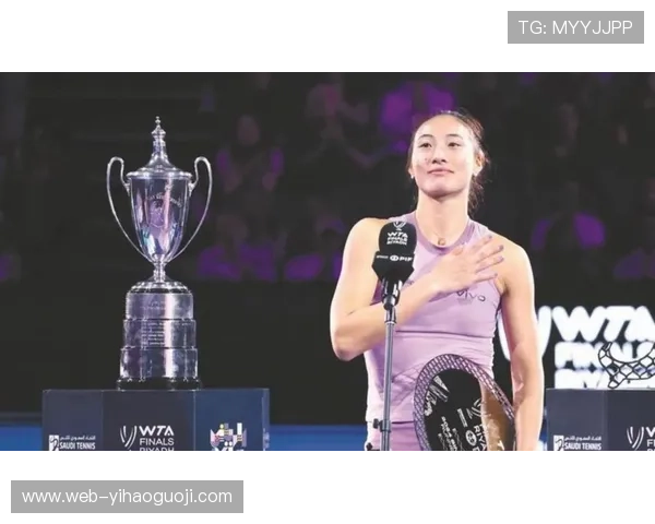 网球赛季最新动态：顶尖选手激战赛场争夺冠军荣耀